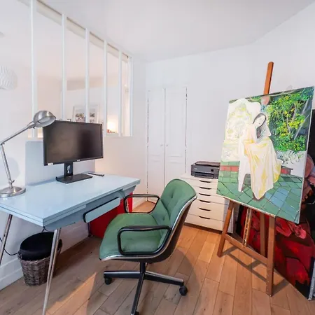 Republique Marais Charm Apartment *