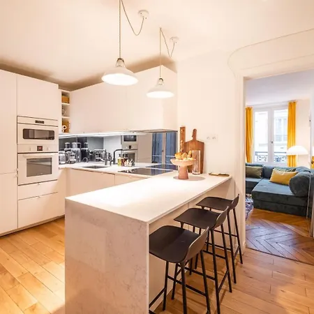 Republique Marais Charm Apartment *