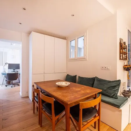 Republique Marais Charm Apartment *
